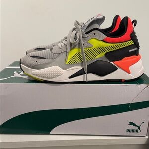 Puma Men’s Grey Sneakers with Neon Yellow and Coral Accents